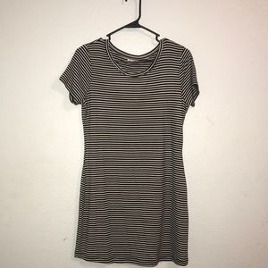 bodycon stripped black and white dress